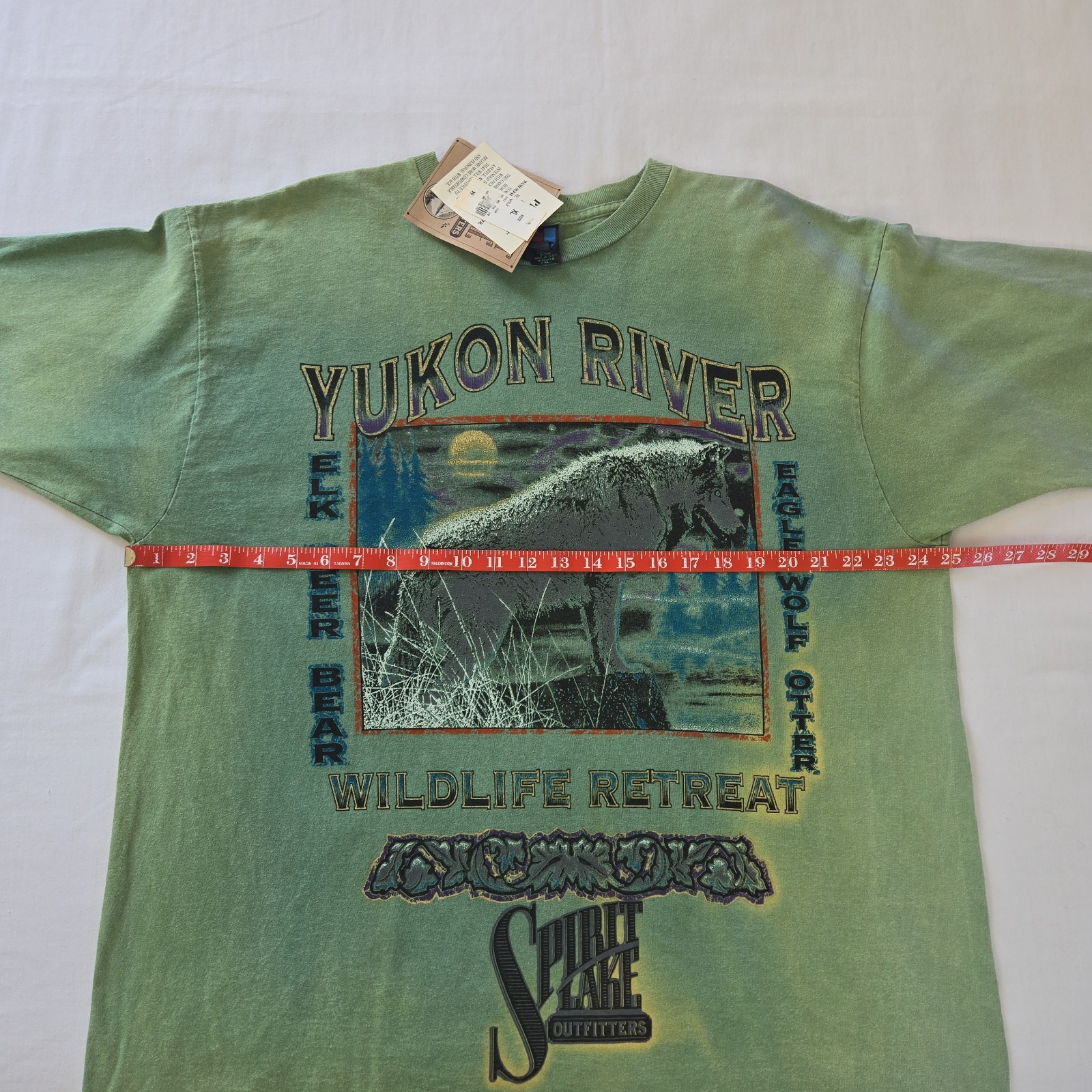 VTG Deadstock 90s Spirit Lake Outfitters Yukon River Wolf T Shirt Sun Tag XL USA