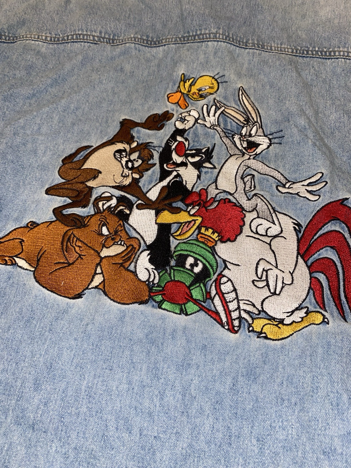 VTG 90s WB Store Looney Tunes Blue Jean Embroidered Shirt Bugs Bunny Sz XL