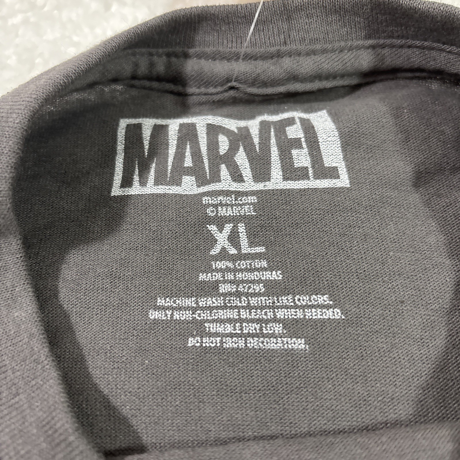 Marvel Captain America Sheild Gray Men’s T-Shirt