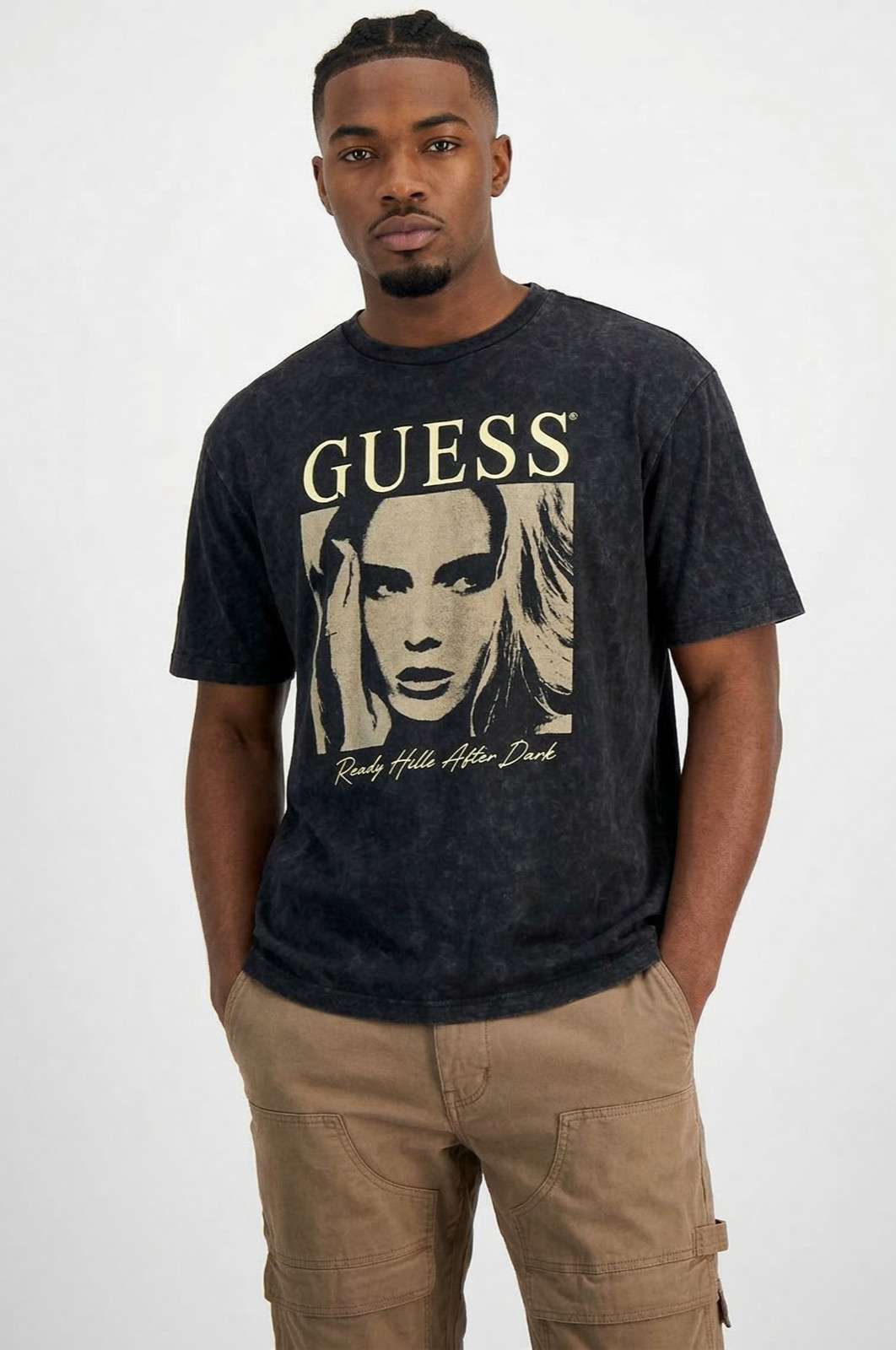 GUESS Relaxed Fit Short Sleeve Model Print T-Shirt Men’s Medium After Dark Black