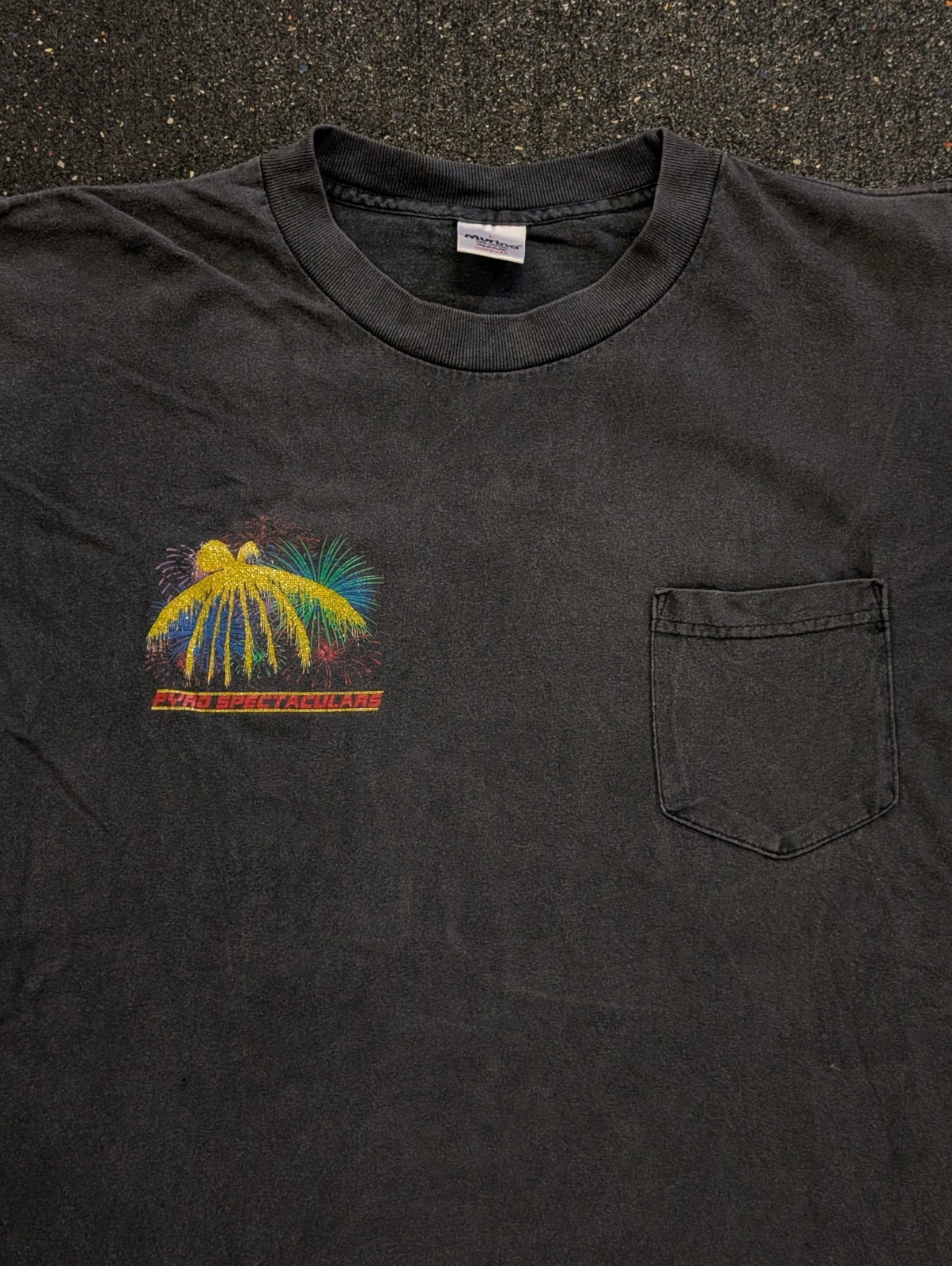VINTAGE Pyro Spectaculars T-Shirt Large Black Fireworks Graphic Pocket Tee USA
