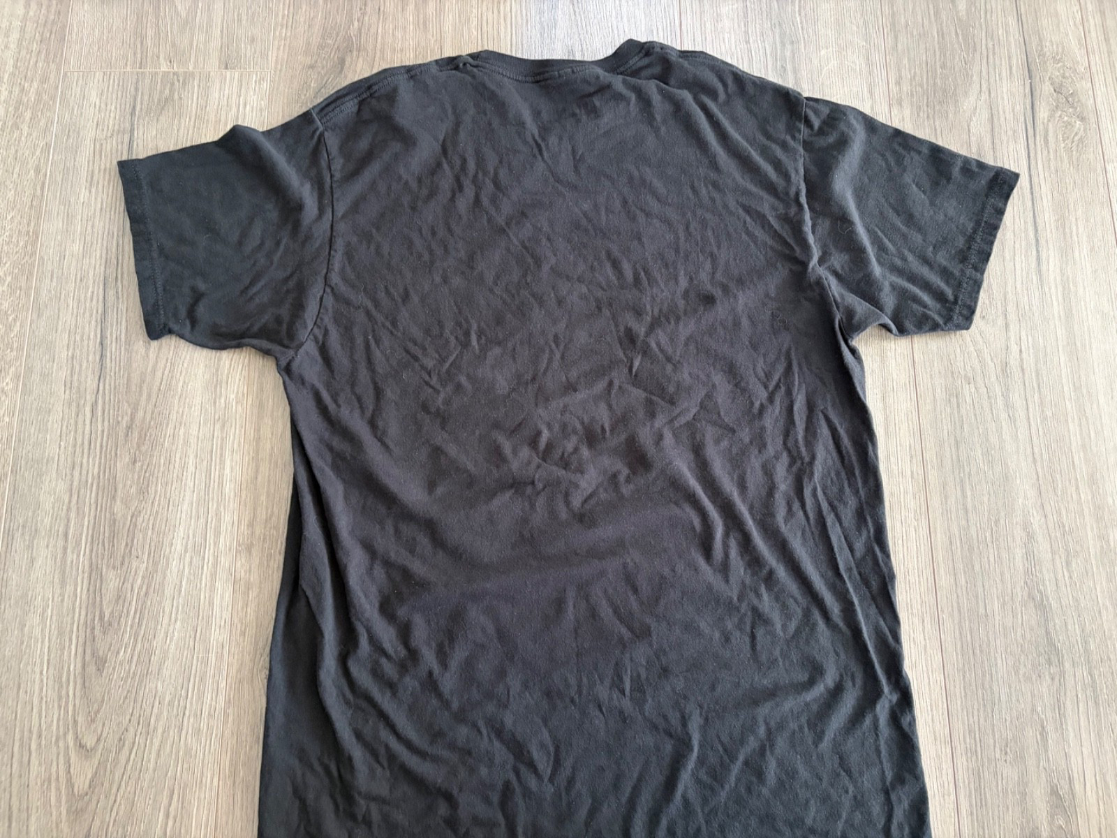 The Last Of Us T Shirt Large NAUGHTY DOG Video Game (Damaged/See Description)
