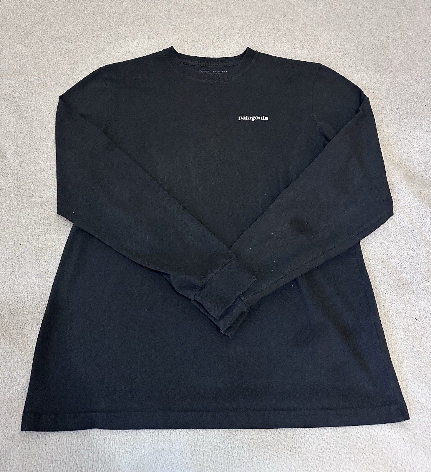 Patagonia Shirt Men’s Black Long Sleeve P-6 Graphic Logo Responsibili-Tee Size S