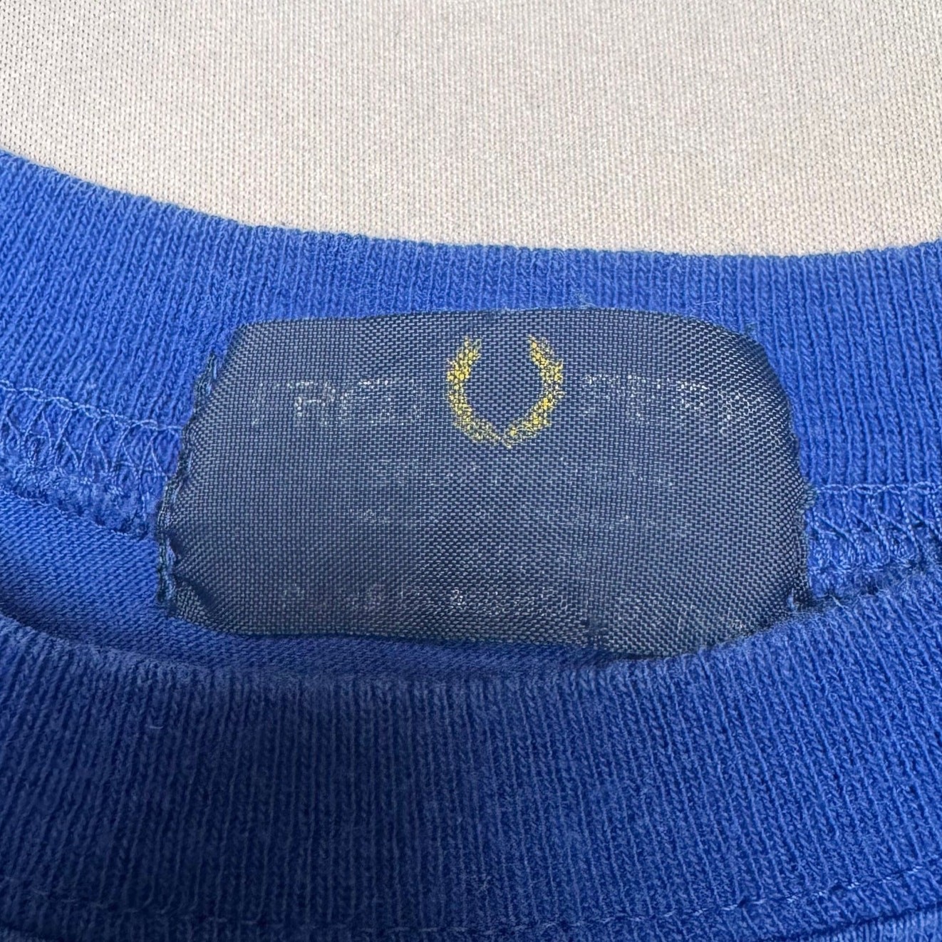 Vintage 80s Fred Perry Short Sleeve T Shirt Men’s 22×27 Single Stitch Minimalist