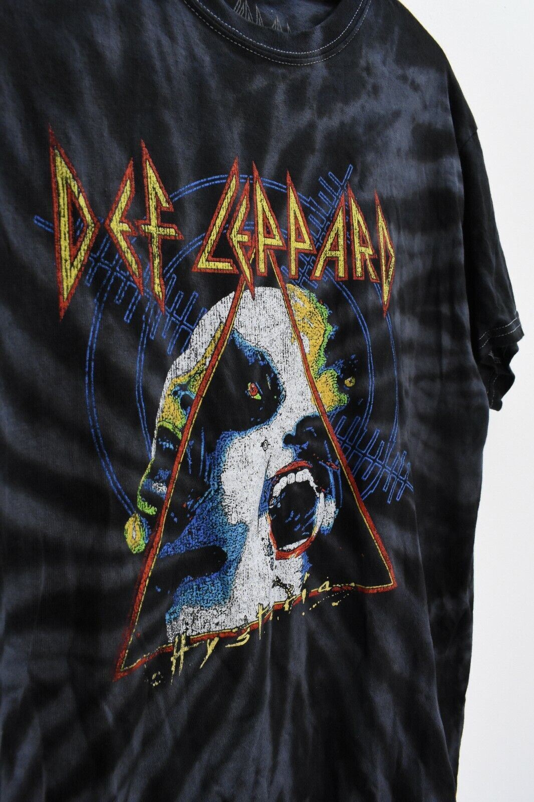 DEF LEPPARD Adult Tonal Spider Scoop Neck Short Sleeve Casual Cotton T Shirt L